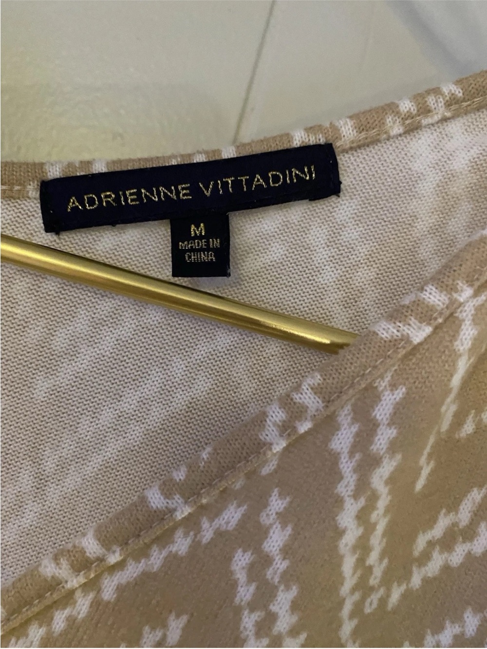 Adrienne Vittadini Beige Chevron V-Neck Blouse - Picture 3 of 4